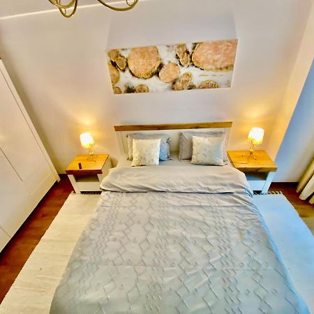 Lazar Loft Apartment Яш Екстериор снимка